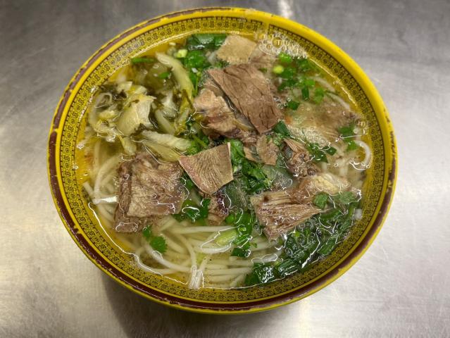 僕が2025年ガチ中国ローカルフードを巡る旅で最も感動した料理【粉(フェン)】