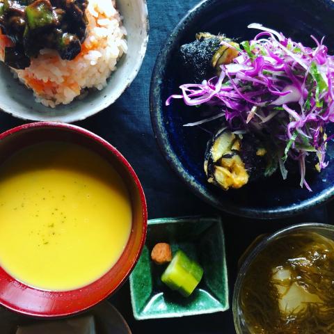 野菜だけでここまで満たされる　〜 夏を味わう野菜の食卓〜
