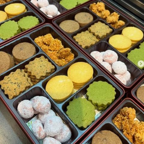 食感で魅せる、パン職人のクッキー缶