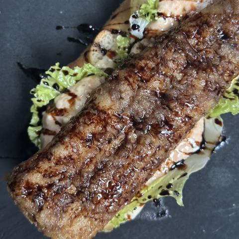 フォカッチャから作る「穴子のフリットサンド&ポルケッタサンド」