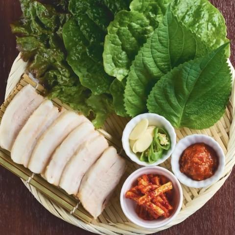 本当に美味しい韓国料理「ポッサムとチェウンポック」