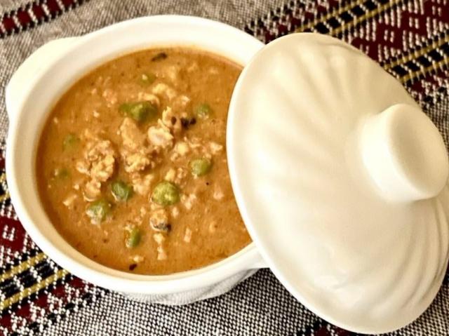 アトリエデリーの人気メニュー「バターチキンキーマ、チキンパンジャービカバーブ他」