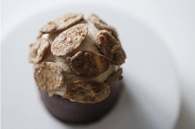 素材にこだわる菓子作り　～組み立て菓子　アビアント～