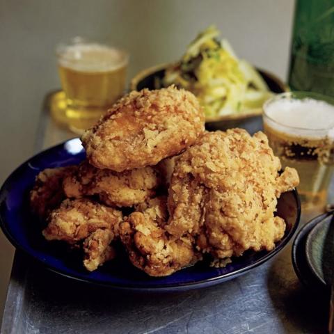 創業120年定食屋が教える鉄板おかず「ザクザク鶏からと牛肉と春雨の中華炒め」
