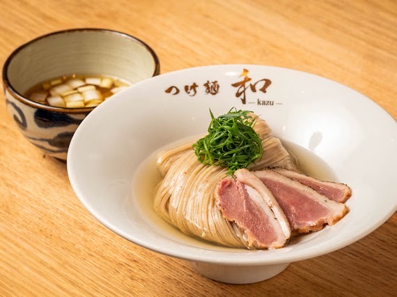 金目鯛出汁の昆布水つけ麺、海老チリ