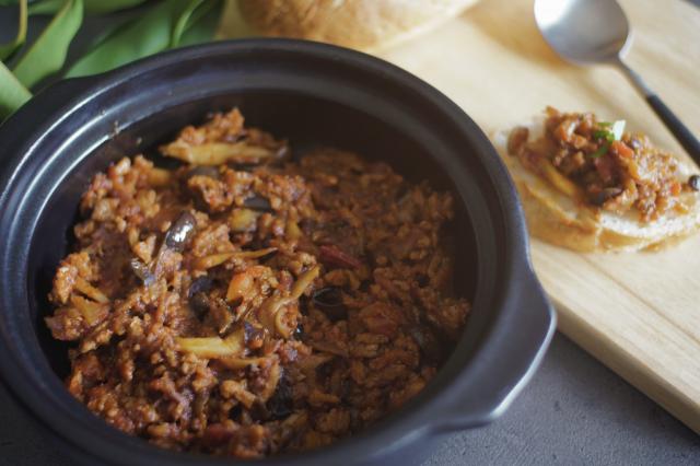 煮込まないミートソース