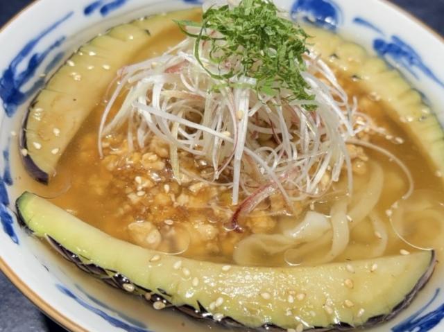 乱切り麺の冷やし鶏ソバ