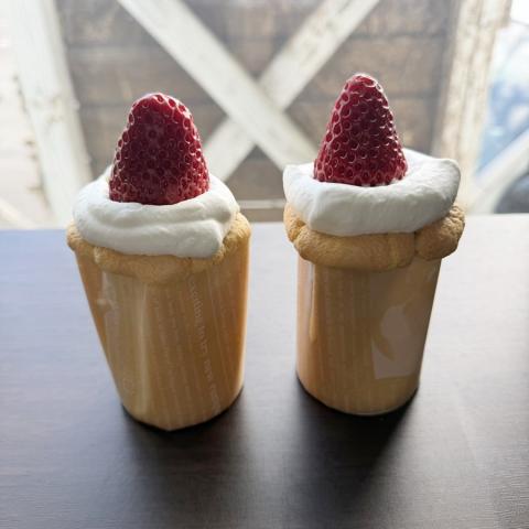 ブルーベリーのカップシフォンケーキ
