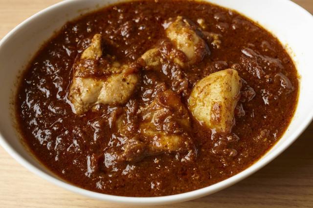玉葱炒めが最大のコツ!「コルマカレー&シークカバーブ他」