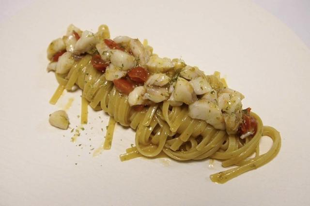 Pasta con orata alla mediterranea(鯛の地中海風パスタ)