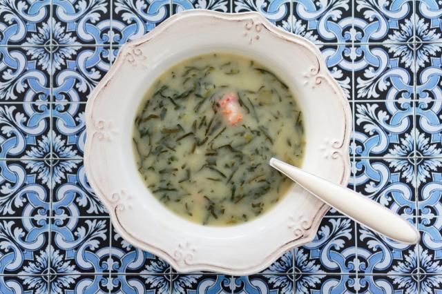 カルドヴェルデ　:ポルトガルチョリソーとケールのスープ