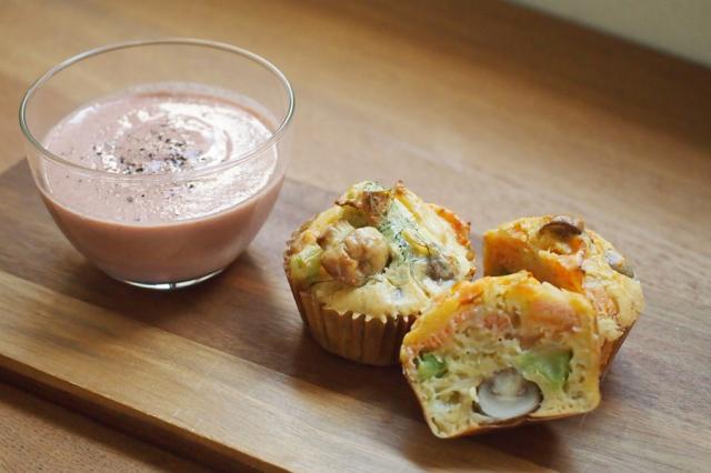 熊本製粉「九州ミズホチカラ米粉」でつくる“ふっくら”ケークサレと、野菜の旨味たっぷりポタージュ