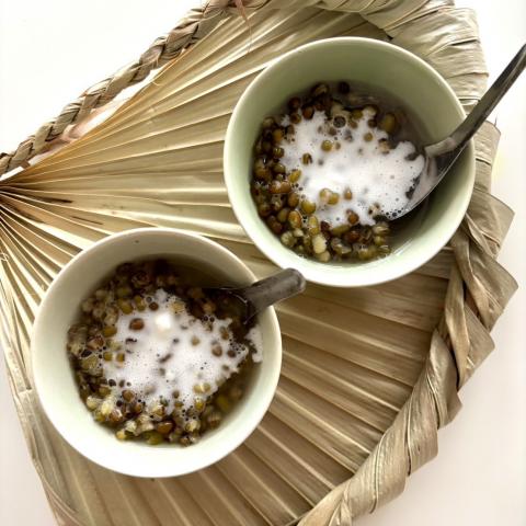 緑豆の温かいチェー