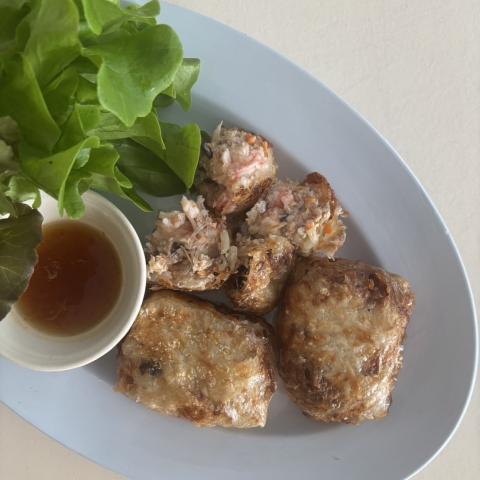 ハイフォンの海鮮揚げ春巻き