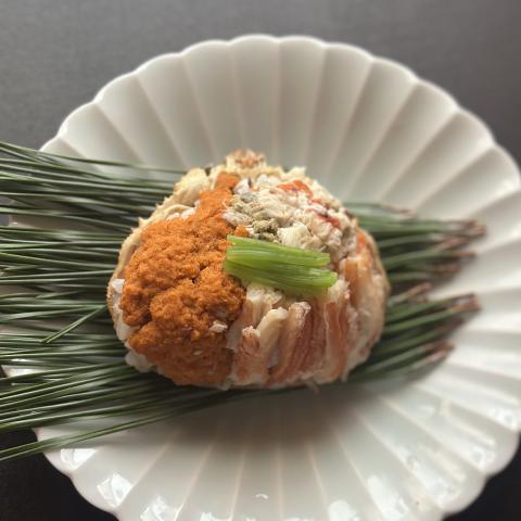 香箱蟹の蒸し飯