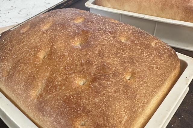 はるゆたか100とはるゆたか全粒粉を使いビガ種100%からのフォカッチャ