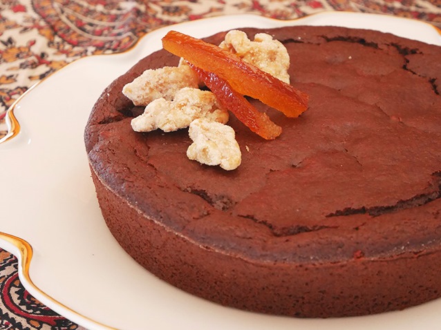 11月:チョコレートと胡桃のケーキ