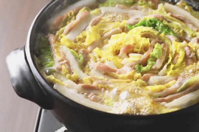 酸菜白肉鍋