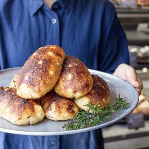 旬素材でつくる 高加水パンのメソッド