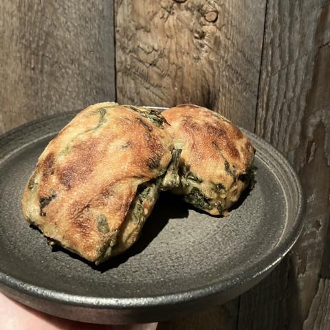 春菊と柚子皮のチャバタ