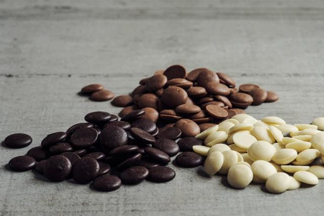 カカオ豆の産地による味の違いを楽しみながら作るフォンダンオショコラ&生チョコレッスン♪　(※3種類各200gのチョコレートお土産付き)　